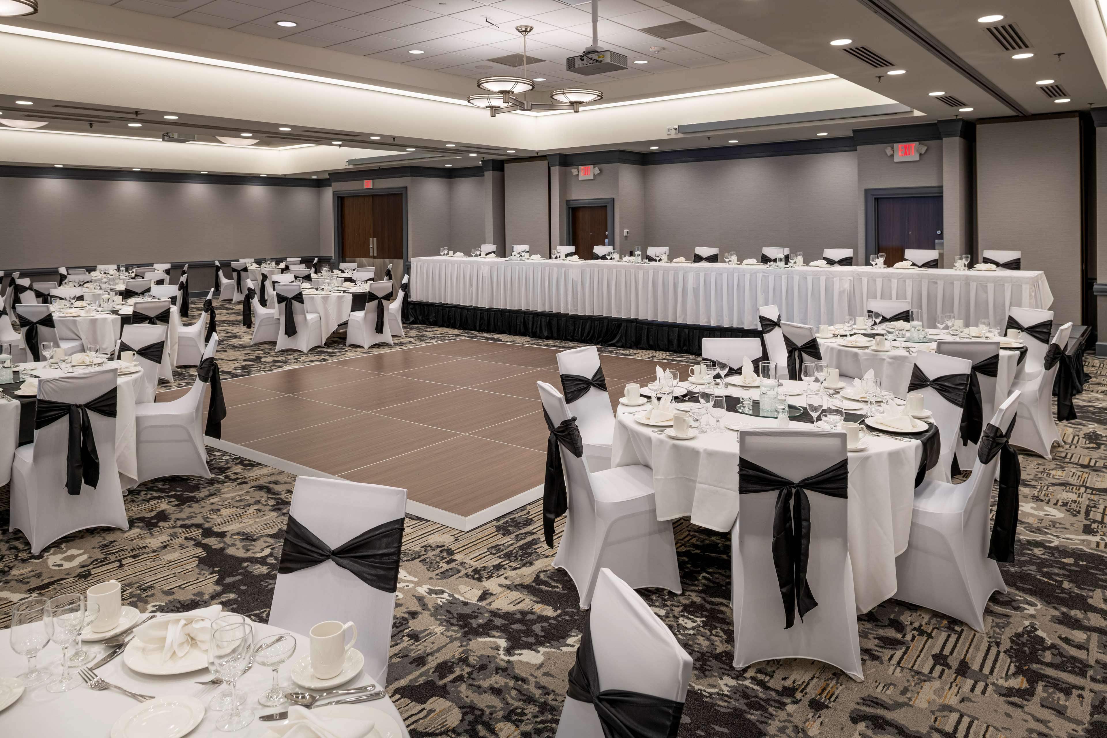 Doubletree By Hilton Madison East Hotell Eksteriør bilde