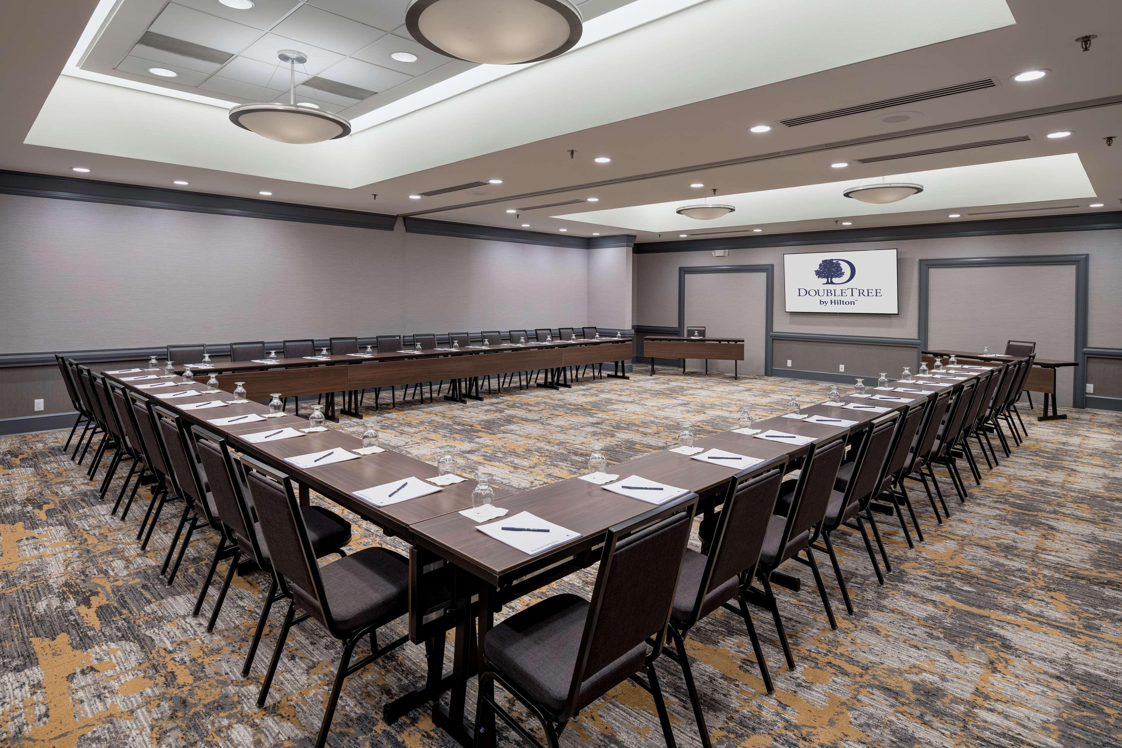 Doubletree By Hilton Madison East Hotell Eksteriør bilde