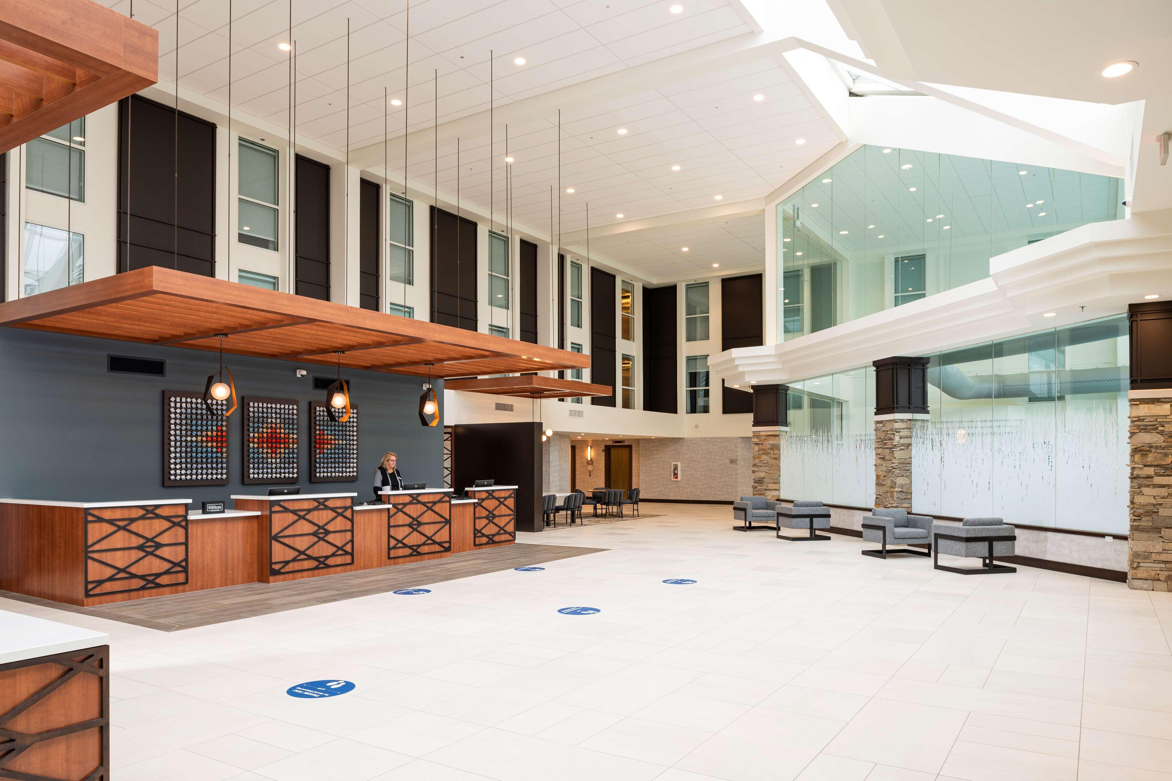 Doubletree By Hilton Madison East Hotell Eksteriør bilde