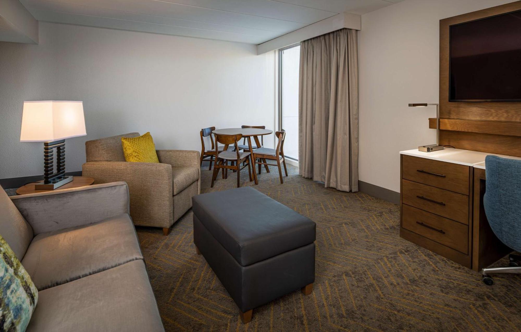 Doubletree By Hilton Madison East Hotell Eksteriør bilde