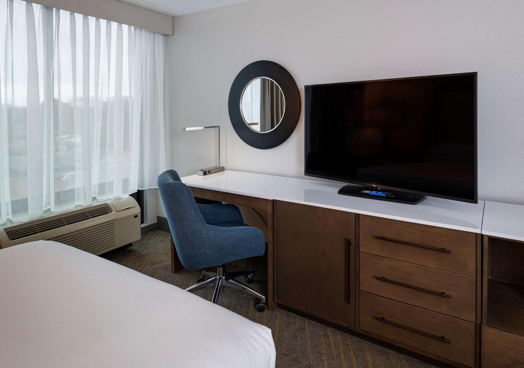 Doubletree By Hilton Madison East Hotell Eksteriør bilde