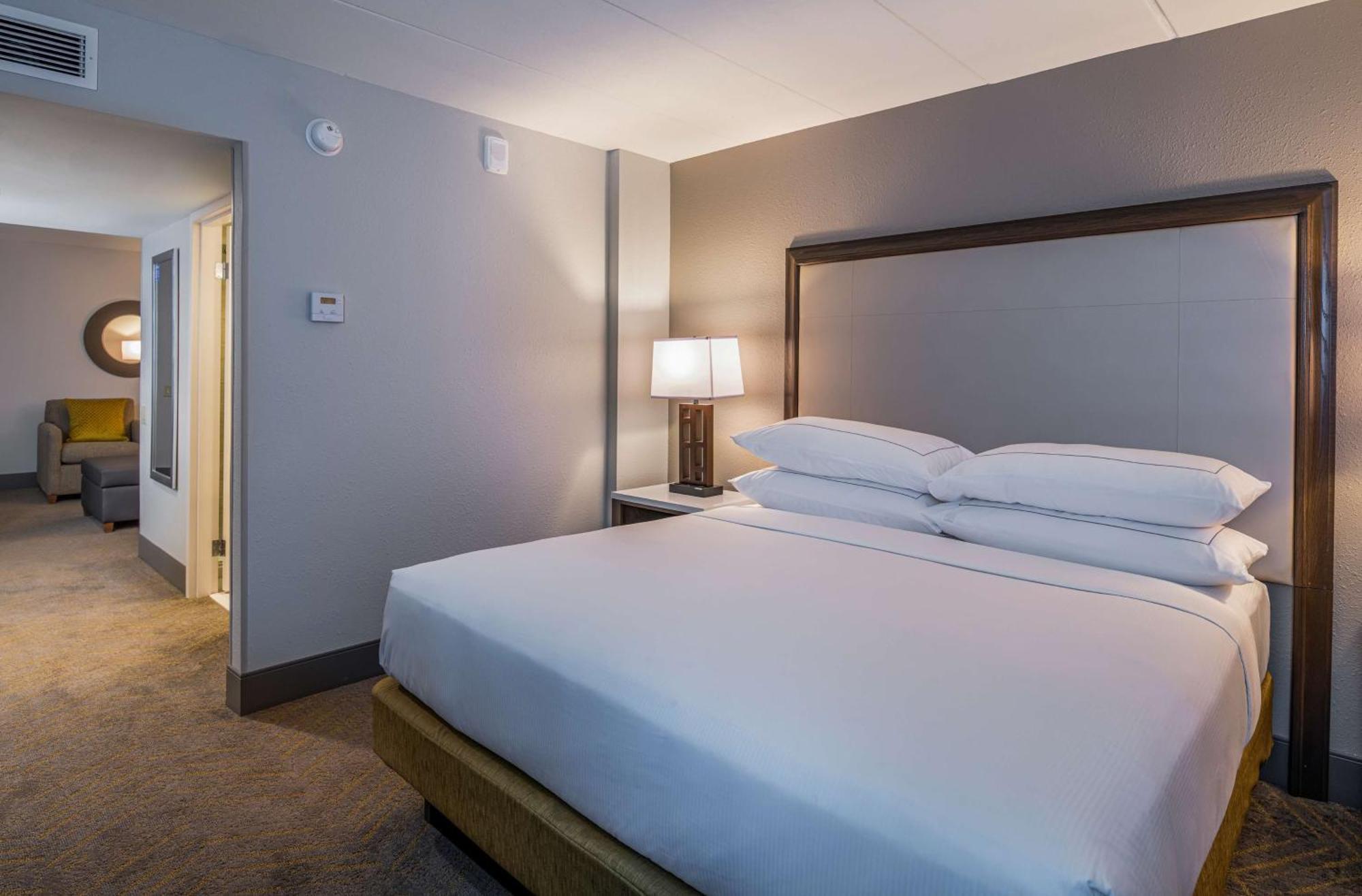 Doubletree By Hilton Madison East Hotell Eksteriør bilde