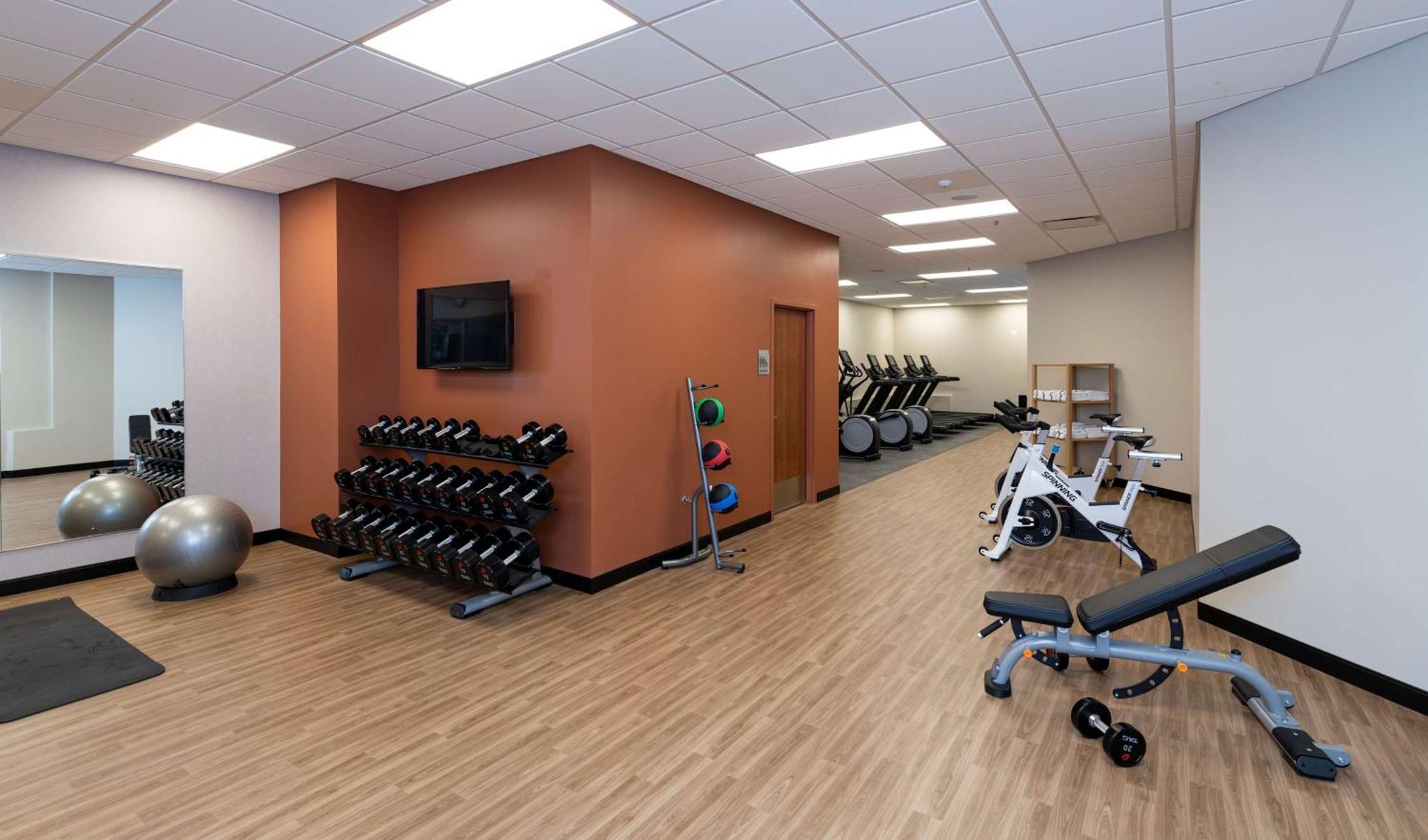 Doubletree By Hilton Madison East Hotell Eksteriør bilde